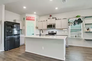 116 Cressida Cv, Jarrell, TX 76537 - Photo 3