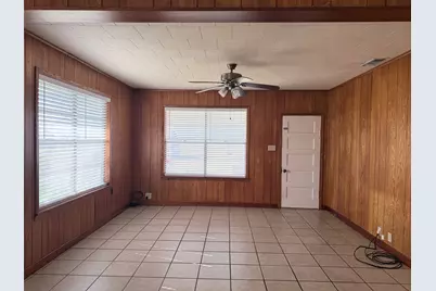 500 Greasy Bend, Smithville, TX 78957 - Photo 3