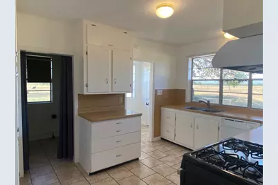 500 Greasy Bend, Smithville, TX 78957 - Photo 3