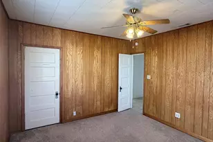500 Greasy Bend, Smithville, TX 78957 - Photo 11