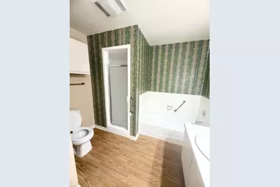 728 W San Antonio Street #108B, Lockhart, TX 78644 - Photo 9