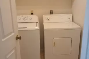 728 W San Antonio St, Lockhart, TX 78644 - Photo 9