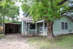 803 3rd St, Lockhart, TX 78644 - Photo 15