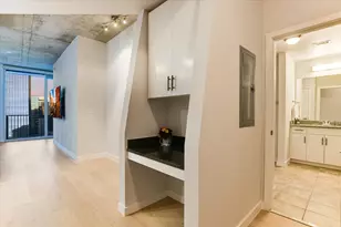 360 Nueces St, Austin, TX 78701 - Photo 19