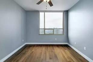 300 Bowie St, Austin, TX 78703 - Photo 15