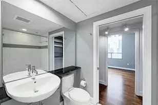 300 Bowie St, Austin, TX 78703 - Photo 7