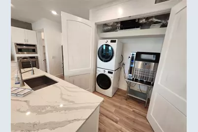 149 Porto Villageo Drive, Port Aransas, TX 78373 - Photo 9