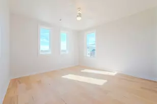 25808 Case Ln, Spicewood, TX 78669 - Photo 9