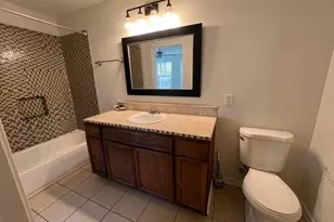 6201 Grover Ave, Austin, TX 78757 - Photo 7