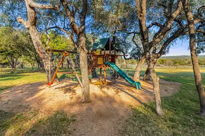945 Rivercliff Drive, Spicewood, TX 78669 - Photo 37