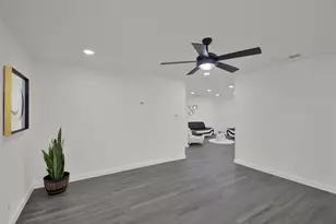 1408 Fairfield Dr, Austin, TX 78758 - Photo 3