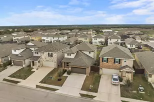 133 Outlaw Dr, Liberty Hill, TX 78642 - Photo 37