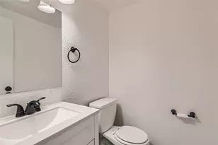5616 Emerald Forest Dr, Austin, TX 78745 - Photo 9