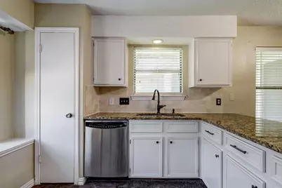 12904 Quinn Trail, Austin, TX 78727 - Photo 15