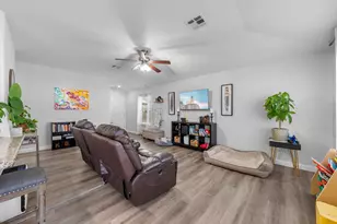 18329 Cumberland Gap St, Pflugerville, TX 78660 - Photo 9