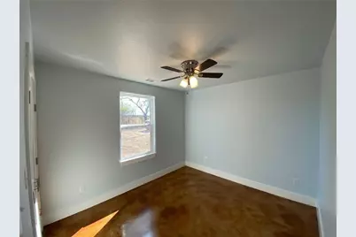 300 Pendergrass Street #B, Smithville, TX 78957 - Photo 7