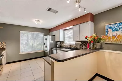 12718 Covington Trail, Austin, TX 78727 - Photo 9