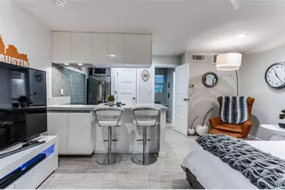 3110 Red River Street #D-107, Austin, TX 78705 - Photo 9