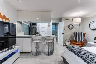 3110 Red River St, Austin, TX 78705 - Photo 9