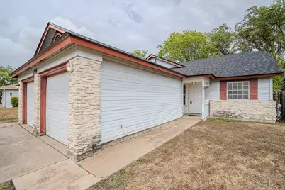11906 Sunhillow Bend #B, Austin, TX 78758 - Photo 1