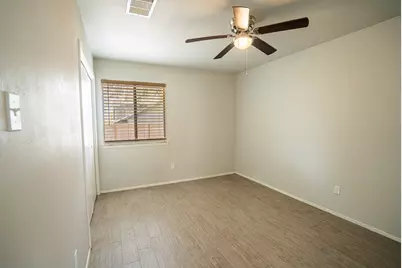 11906 Sunhillow Bend #B, Austin, TX 78758 - Photo 9