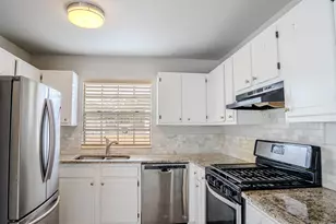 11906 Sunhillow Bend, Austin, TX 78758 - Photo 7