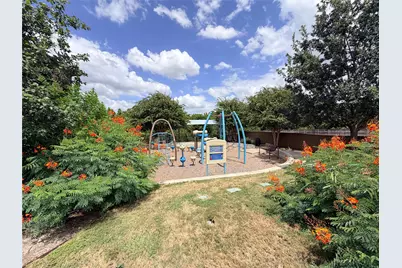 640 Landon Samuel Loop, Pflugerville, TX 78660 - Photo 29