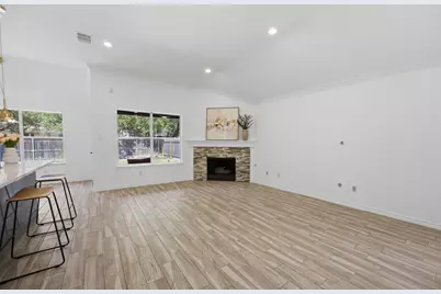 204 Newport Landing Place, Round Rock, TX 78665 - Photo 11