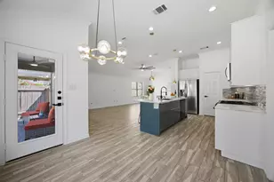 204 Newport Landing Pl, Round Rock, TX 78665 - Photo 25