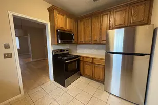 106 S Mays St, Round Rock, TX 78664 - Photo 7