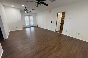 106 S Mays St, Round Rock, TX 78664 - Photo 13