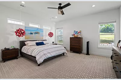 418 Venture Boulevard S, Leander, TX 78645 - Photo 15