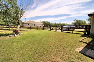 10260 Twin Lake Loop, Dripping Springs, TX 78620 - Photo 25