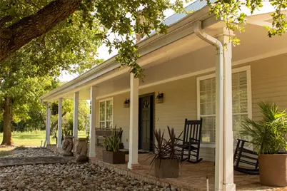 405 Frederick Road, Fredericksburg, TX 78624 - Photo 23