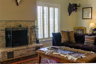 405 Frederick Rd, Fredericksburg, TX 78624 - Photo 3