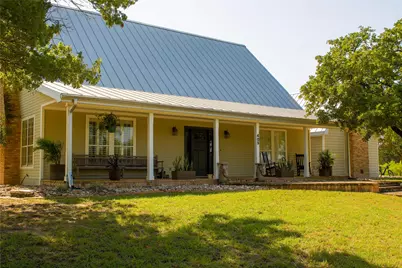 405 Frederick Road, Fredericksburg, TX 78624 - Photo 1