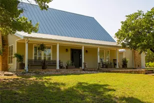 405 Frederick Rd, Fredericksburg, TX 78624 - Photo 1