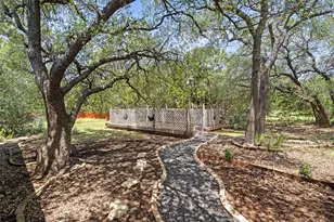 17109 Northlake Hills Dr, Jonestown, TX 78645 - Photo 35