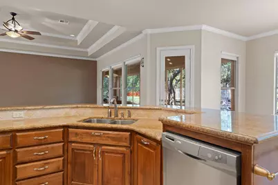 17109 Northlake Hills Drive, Jonestown, TX 78645 - Photo 11