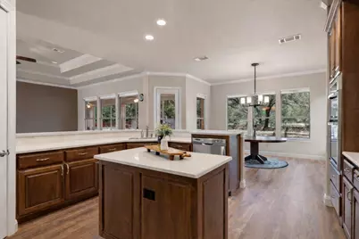 17109 Northlake Hills Drive, Jonestown, TX 78645 - Photo 9