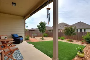 305 Methodius Dr, Hutto, TX 78634 - Photo 5