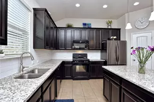 305 Methodius Dr, Hutto, TX 78634 - Photo 11