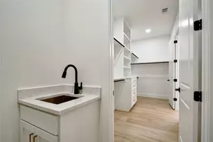 2141 Stone Meadow, Fredericksburg, TX 78624 - Photo 21