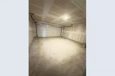 13336 Illumination Road, Elgin, TX 78621 - Photo 9