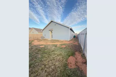 13336 Illumination Road, Elgin, TX 78621 - Photo 15