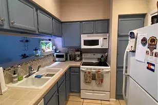 2901 San Jacinto Blvd, Austin, TX 78705 - Photo 5