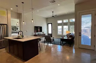 2105 Greenwood Ave, Austin, TX 78723 - Photo 29