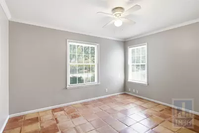 7604 Delafield Lane, Austin, TX 78752 - Photo 9