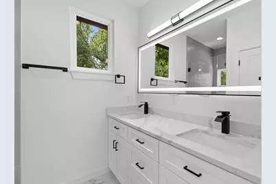 5305 Ledesma Road #4, Austin, TX 78721 - Photo 31