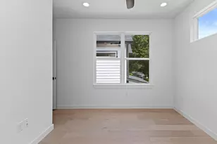 5305 Ledesma Rd, Austin, TX 78721 - Photo 27